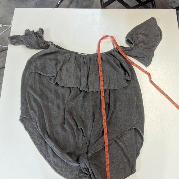 Cherish Size Large Off-Shoulder Gray Tie-Front - Picture 14 of 16